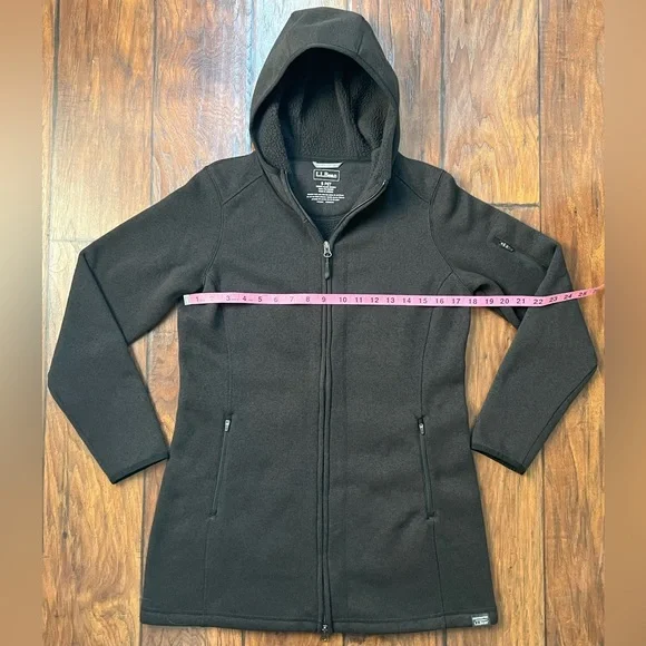 L.L. Bean Women's Small Petite Sweater Fleece Coat Classic Black ItemID 503354 - Picture 8 of 13